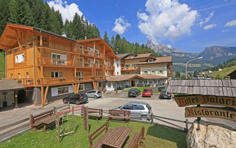 Hotel Valacia